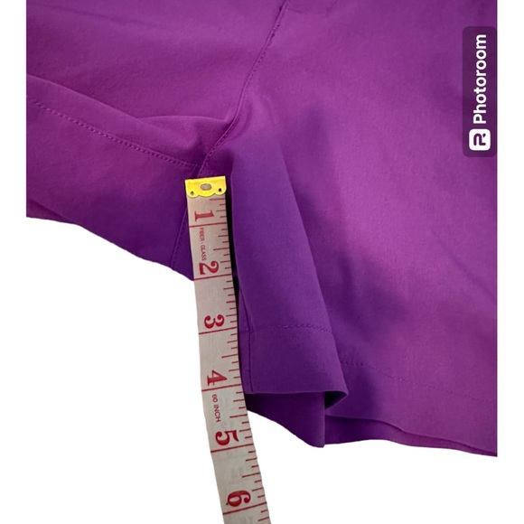 Under Armour Purple Fitted Shorts. Size 6. EUC - Picture 10 of 10